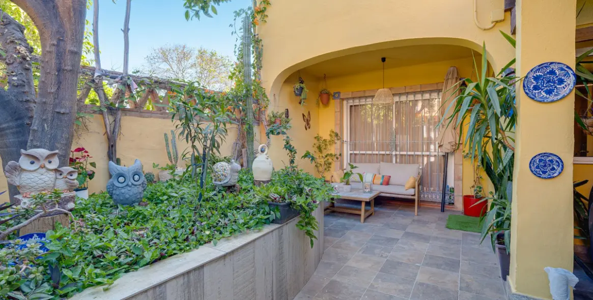 Продажа таунхауса в Las Lagunas 26