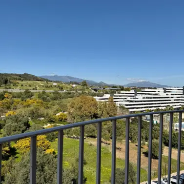 Venta de ático en Estepona