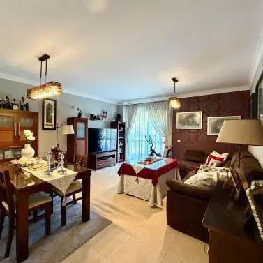 Venta de ático en Estepona