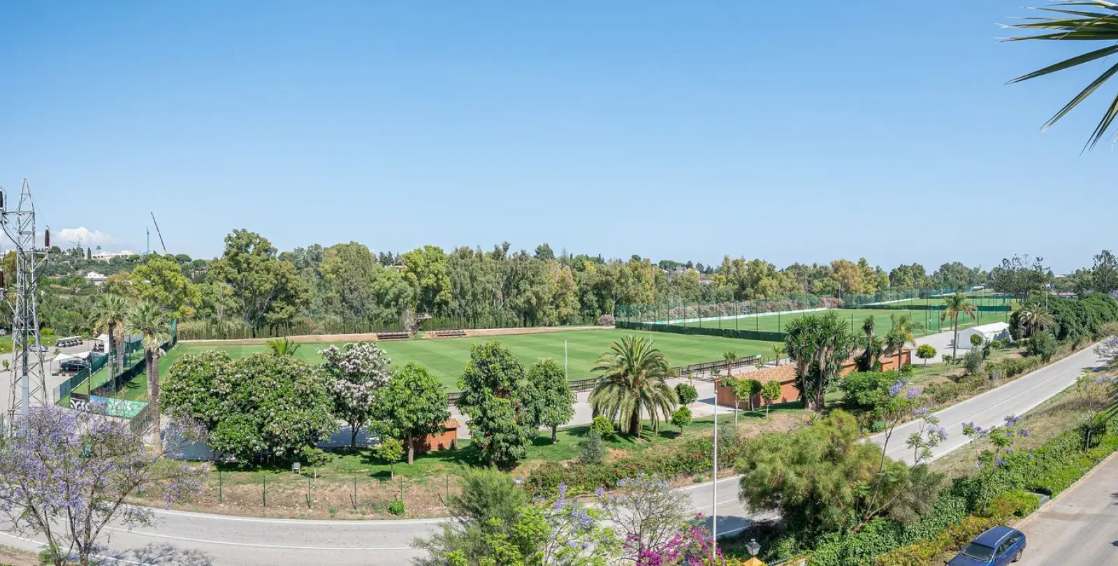 Sale of middle floor apartment in Nueva Andalucía 19