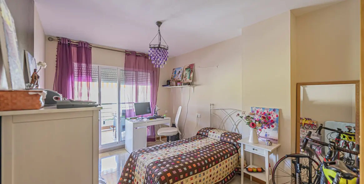 Sale of middle floor apartment in Guadalmina Alta 15