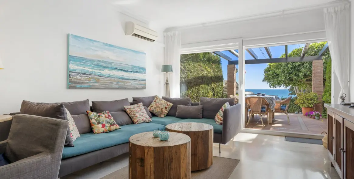 Venta de adosado en Estepona 1