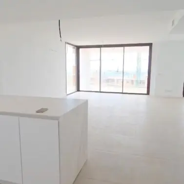 Продажа апартаментов на среднем этаже в Fuengirola