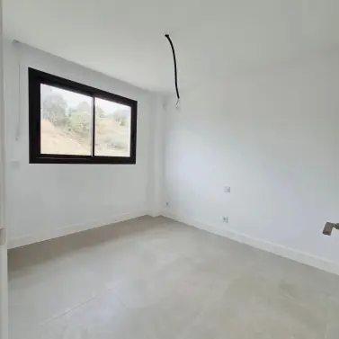 Продажа апартаментов на среднем этаже в Fuengirola