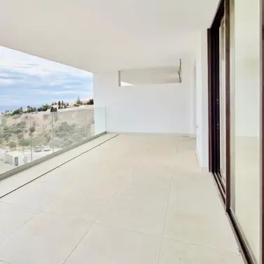 Продажа апартаментов на среднем этаже в Fuengirola