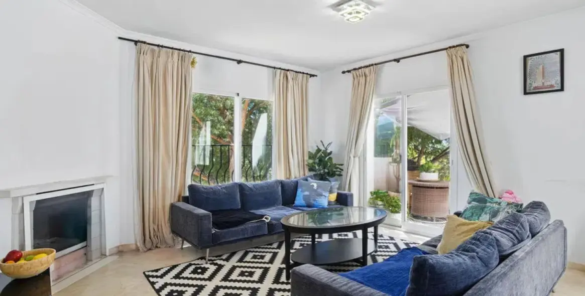 Sale of penthouse duplex in Nueva Andalucía 1