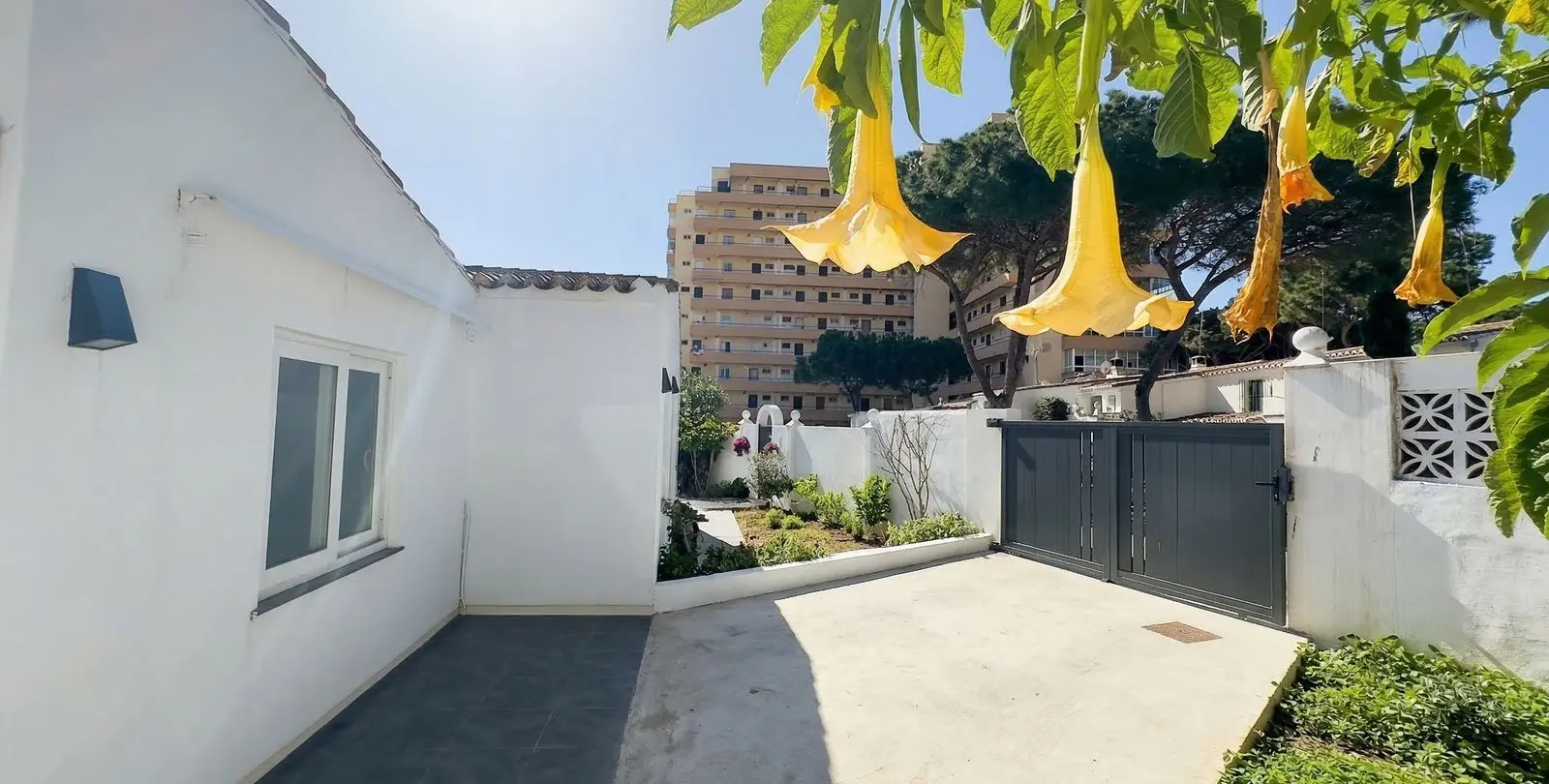 Venta de casa pareada en Calahonda 4