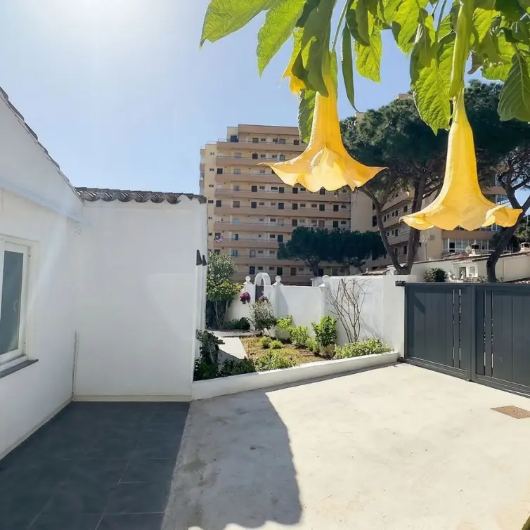 Venta de casa pareada en Calahonda