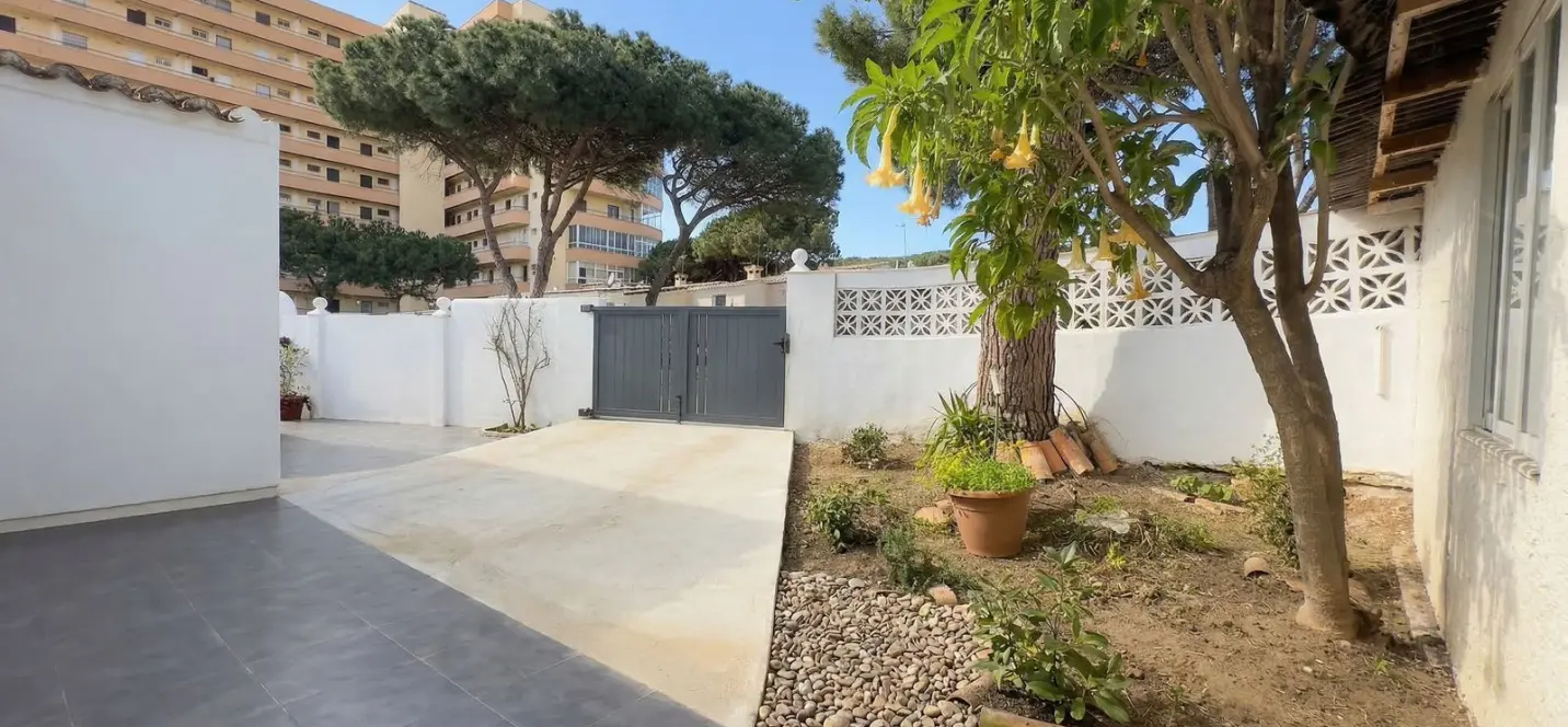 Venta de casa pareada en Calahonda 4