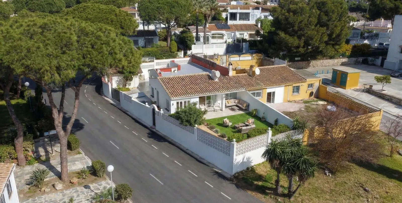 Venta de casa pareada en Calahonda 31