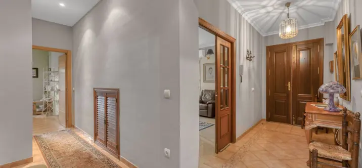 Sale of detached villa in Málaga 3