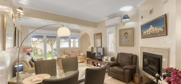 Sale of detached villa in Málaga 4