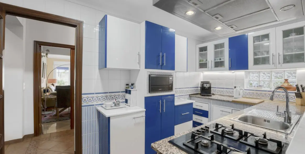 Sale of detached villa in Málaga 11