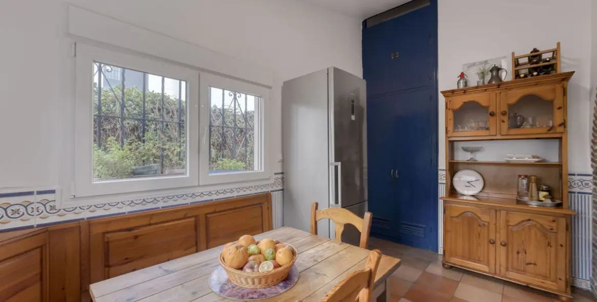 Sale of detached villa in Málaga 17