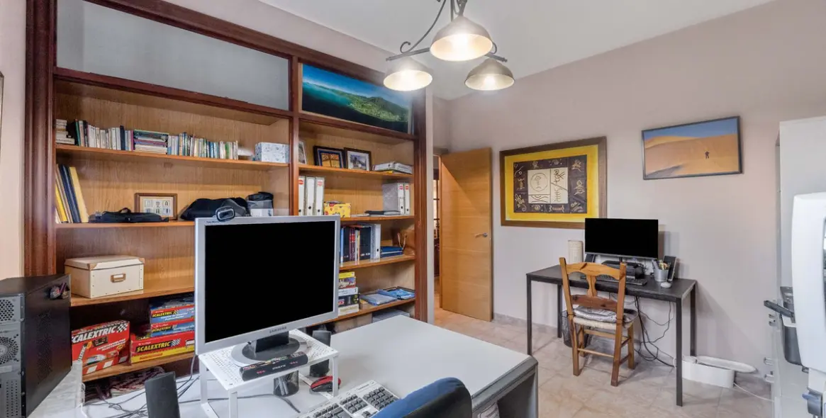 Sale of detached villa in Málaga 19