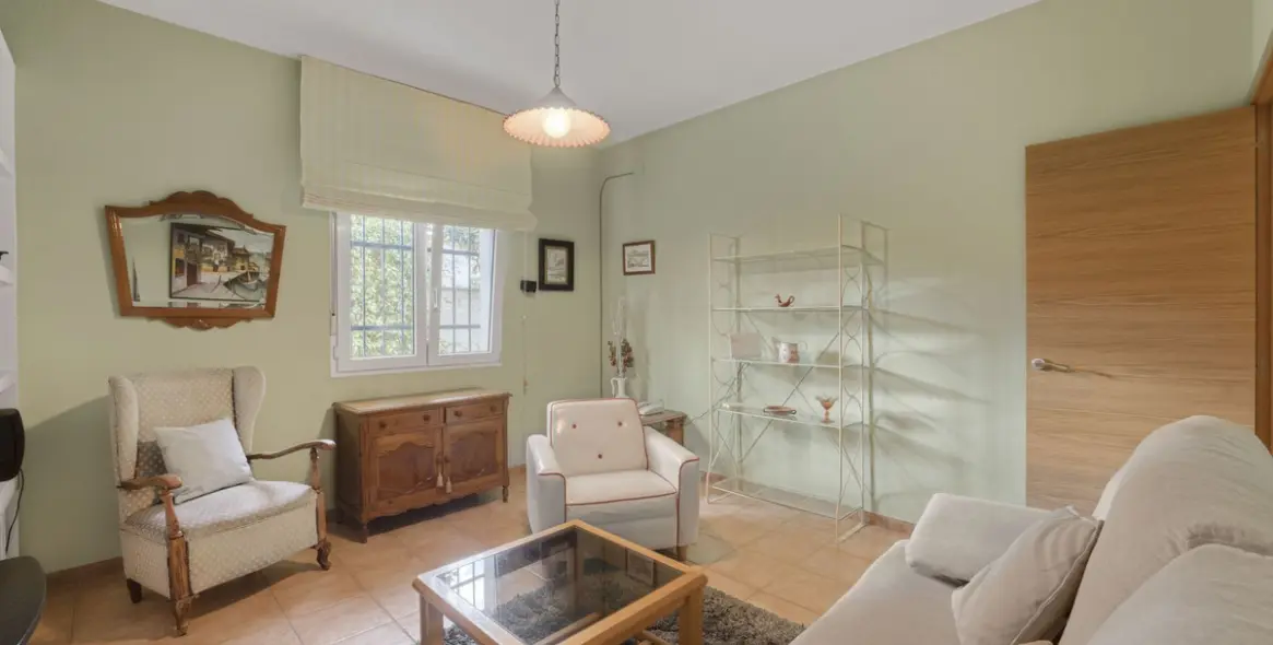 Sale of detached villa in Málaga 21