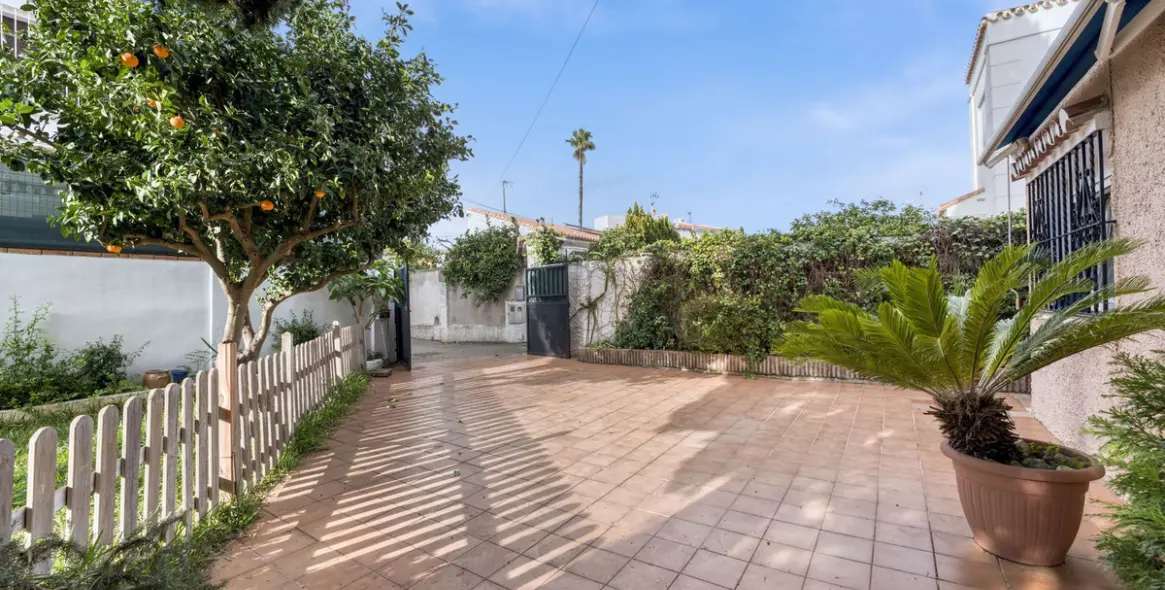 Sale of detached villa in Málaga 65