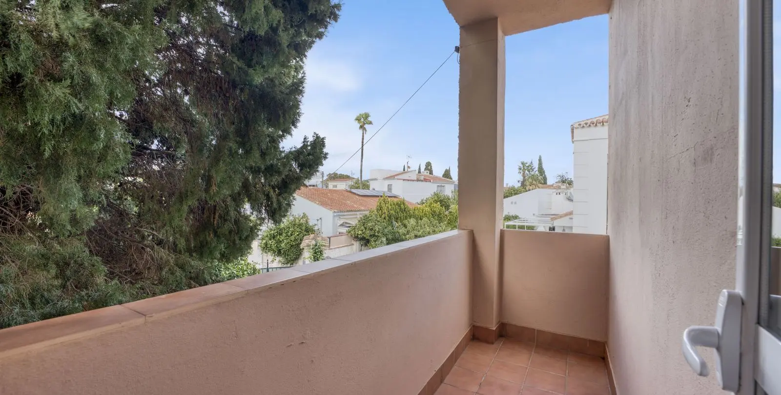 Sale of detached villa in Málaga 42