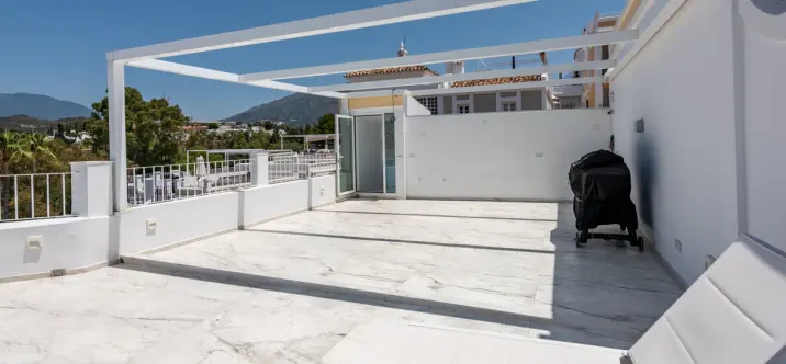 Venta de adosado en Nueva Andalucía 1