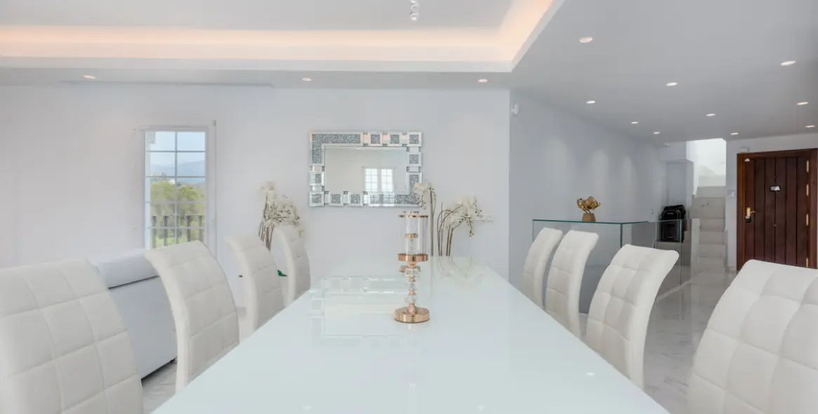 Venta de adosado en Nueva Andalucía 16