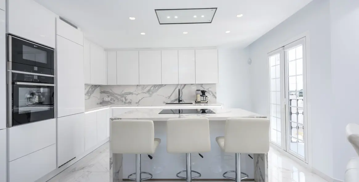 Venta de adosado en Nueva Andalucía 19