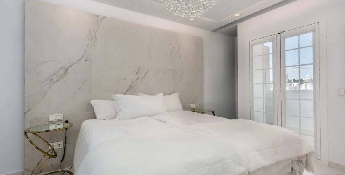 Venta de adosado en Nueva Andalucía 26