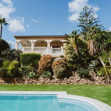 Venta de villa independiente en Marbesa