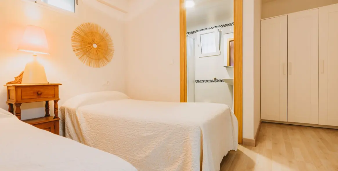 Venta de villa independiente en Marbesa 19