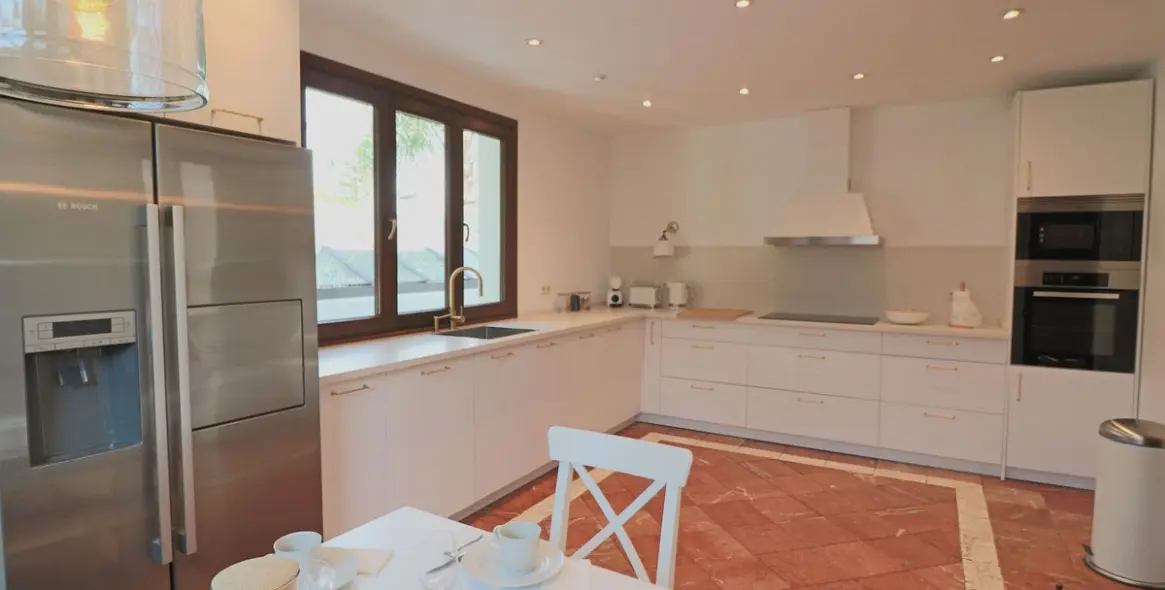 Venta de villa independiente en Guadalmina Alta 11