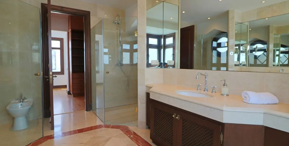 Venta de villa independiente en Guadalmina Alta 20