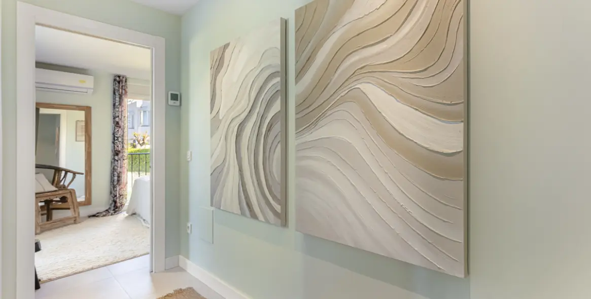 Sale of townhouse in The Golden Mile 22