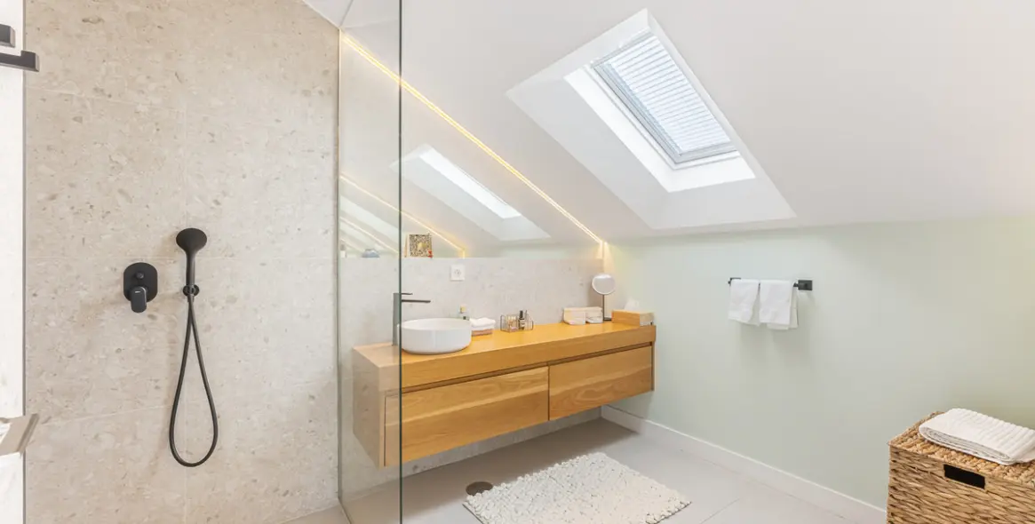 Sale of townhouse in The Golden Mile 25