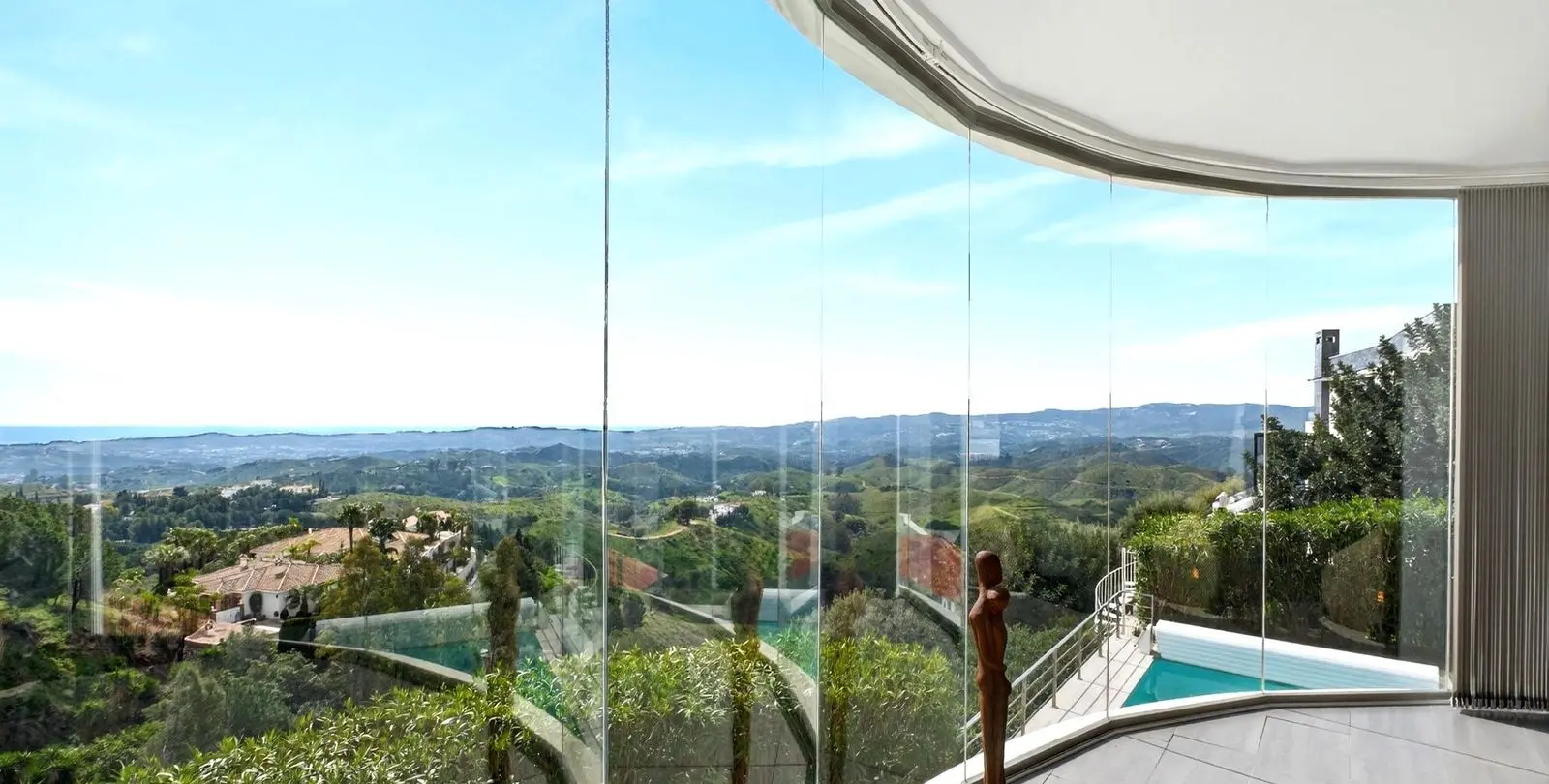 Sale of detached villa in Valtocado 20
