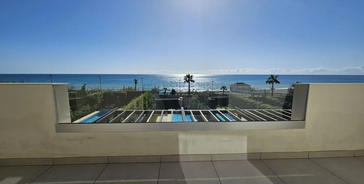 Venta de adosado en New Golden Mile 6