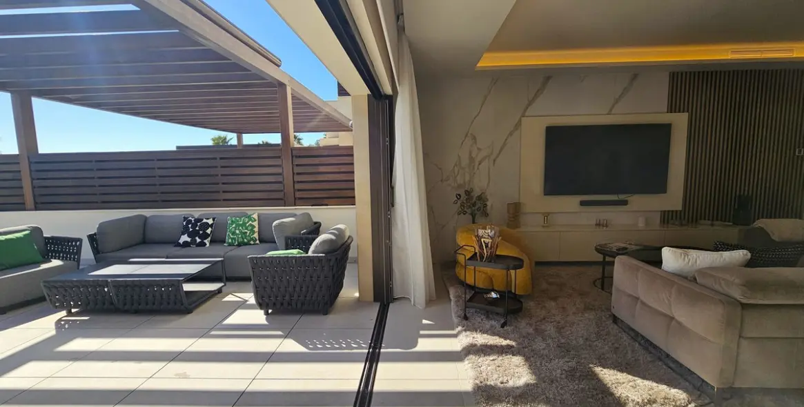 Venta de adosado en New Golden Mile 15