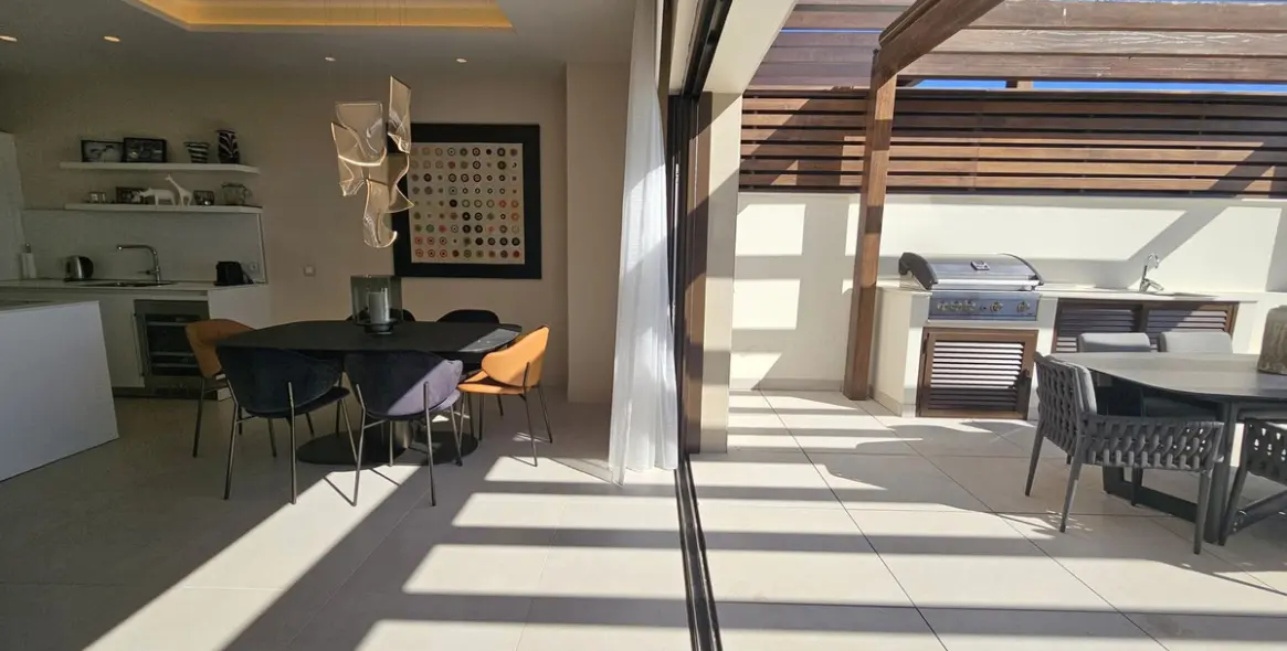 Venta de adosado en New Golden Mile 16