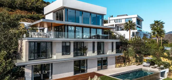 Venta de villa independiente en Marbella 0