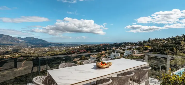 Venta de villa independiente en Marbella 2