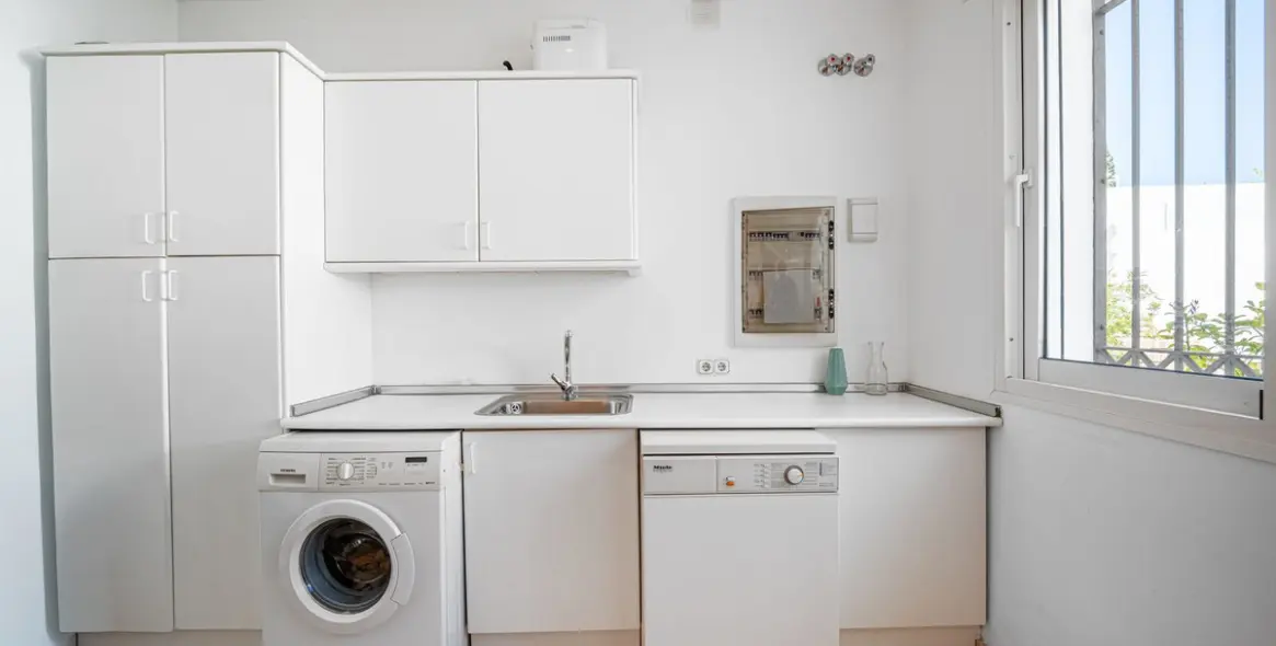 Venta de villa independiente en Aloha 29