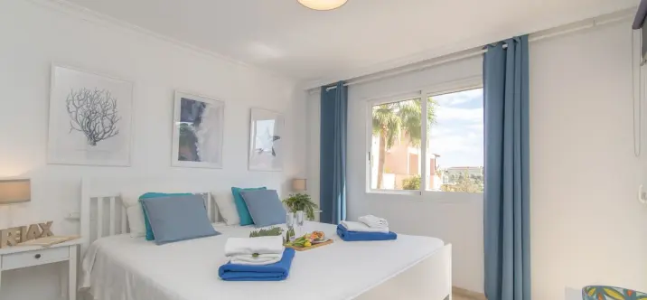 Продажа двухуровневых апартаментов в Mijas Costa 4