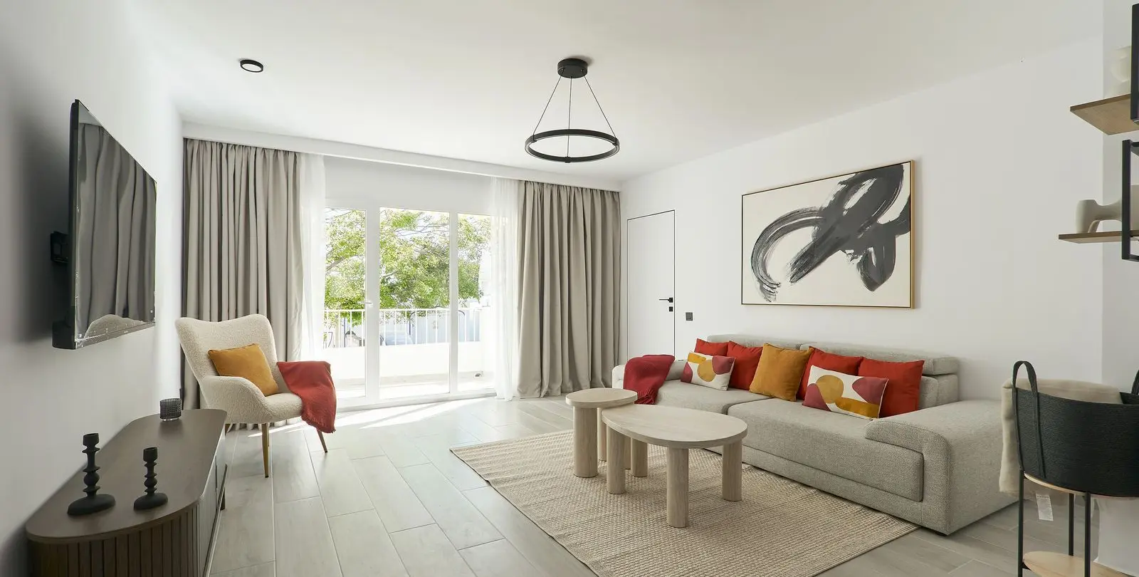 Sale of middle floor apartment in Nueva Andalucía 6