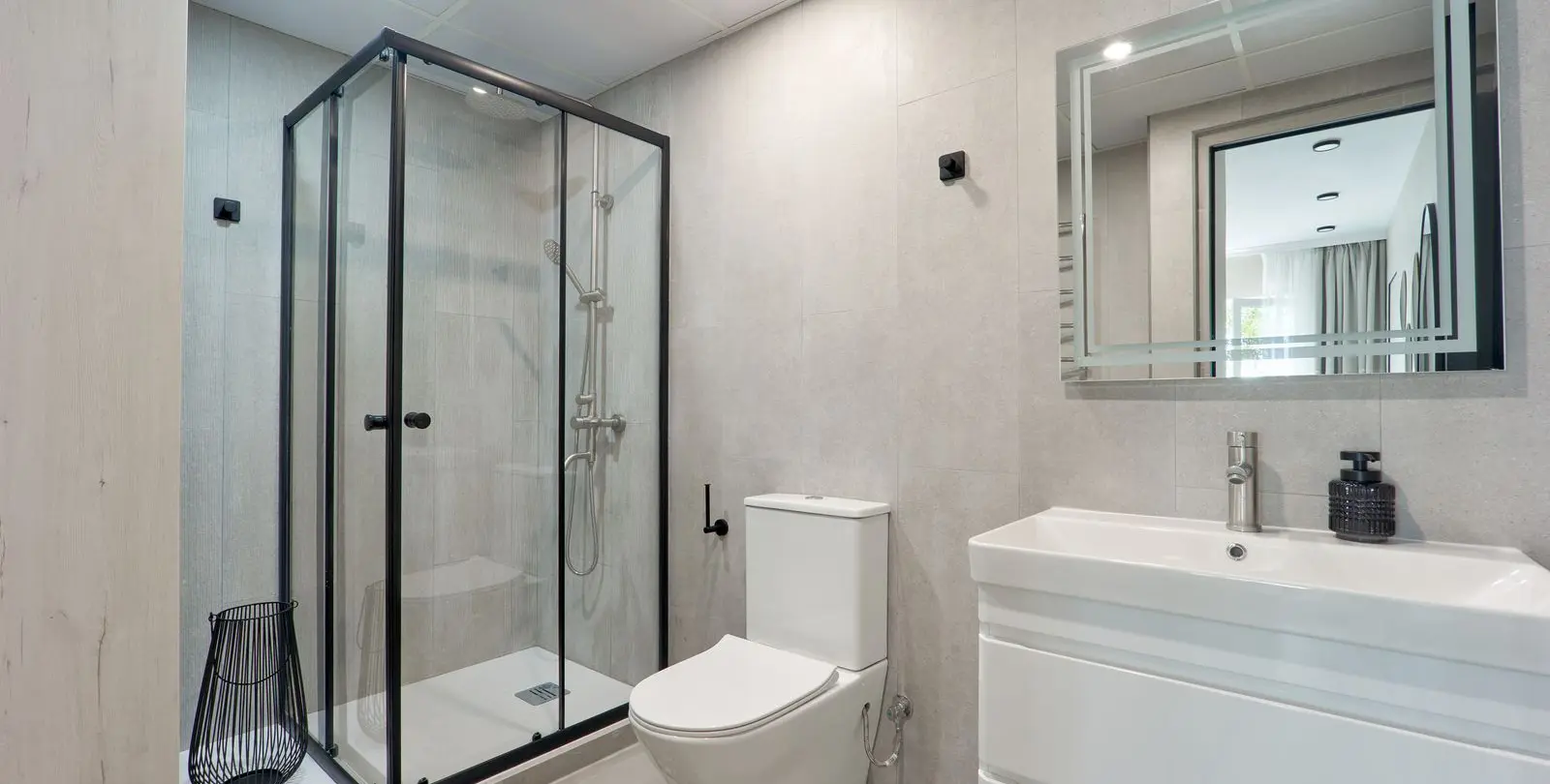 Sale of middle floor apartment in Nueva Andalucía 20