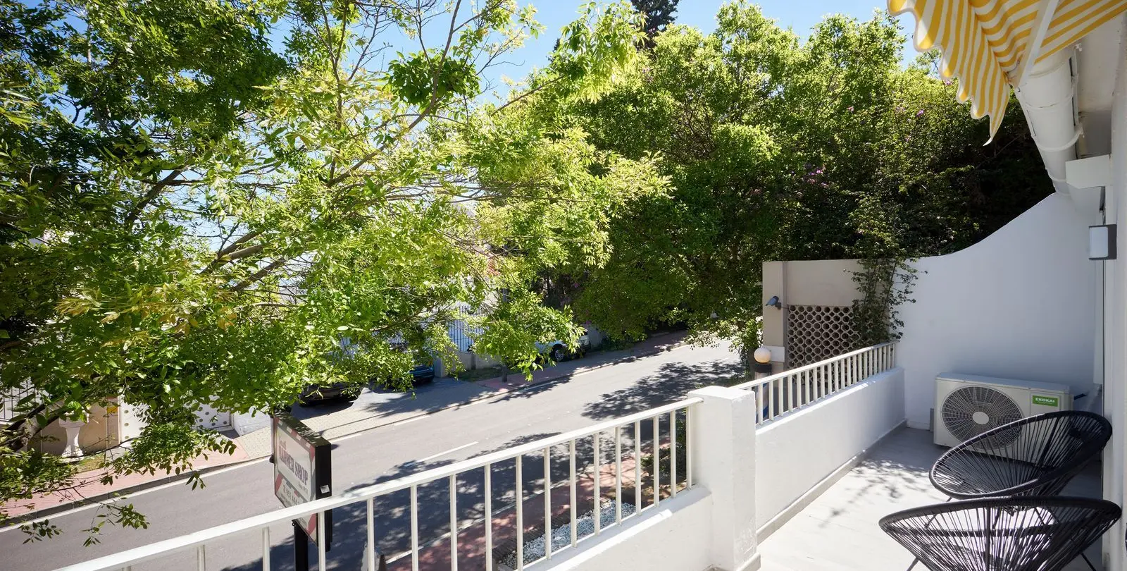Sale of middle floor apartment in Nueva Andalucía 22