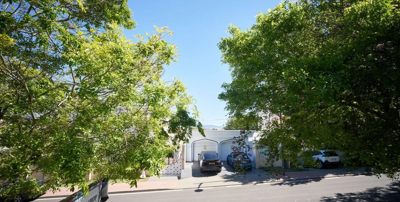 Sale of middle floor apartment in Nueva Andalucía 24