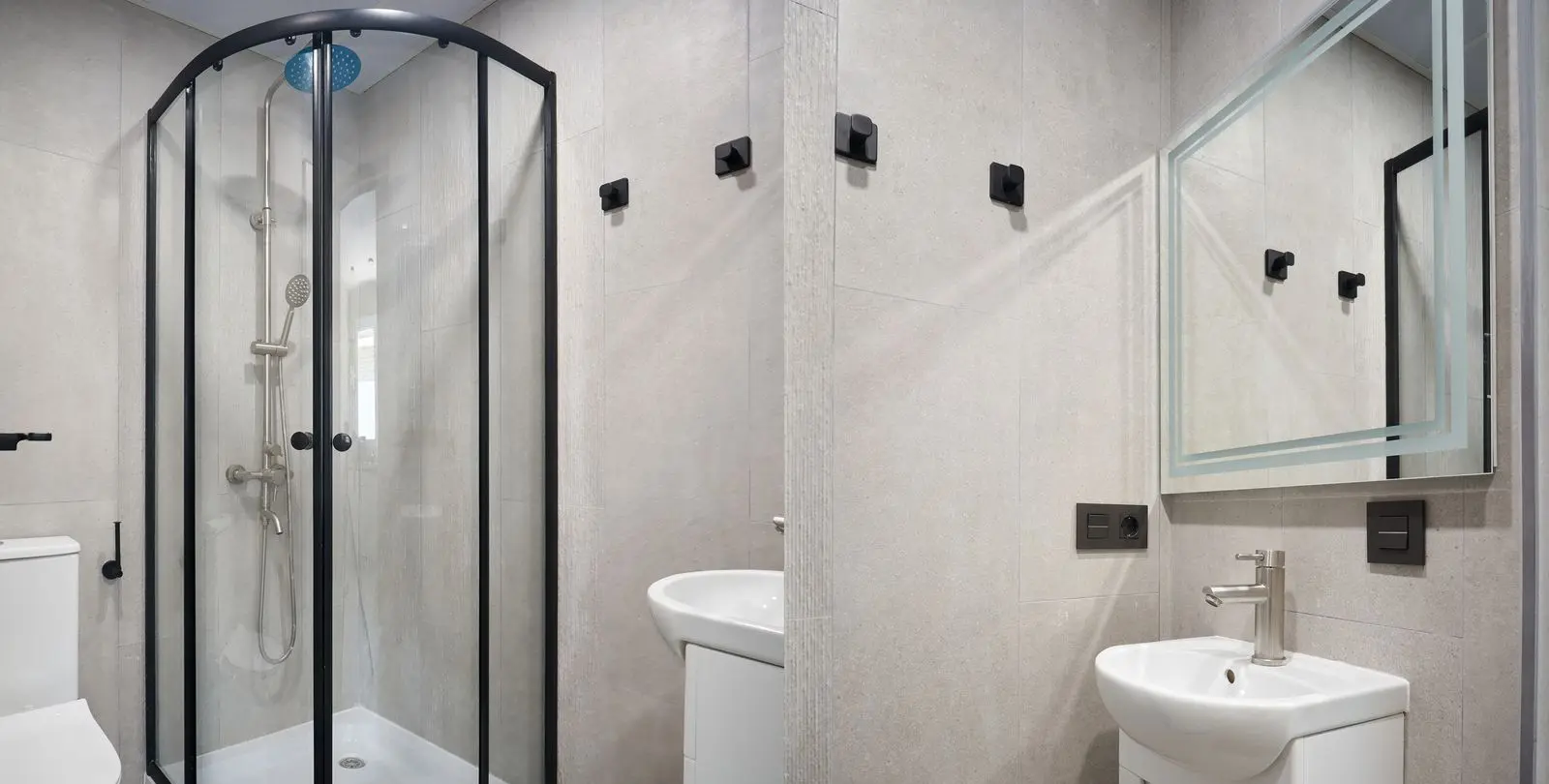 Sale of middle floor apartment in Nueva Andalucía 25