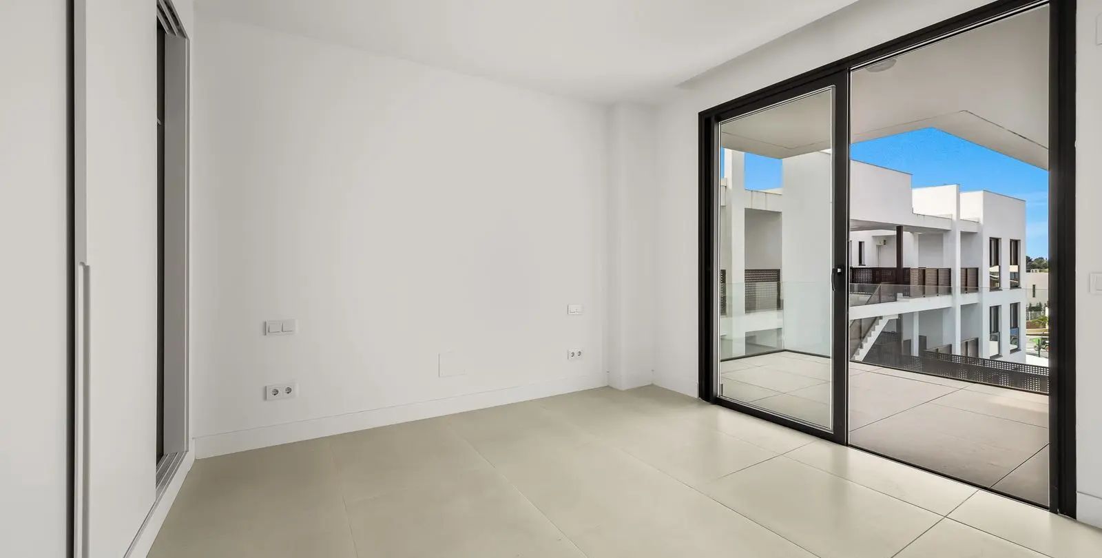 Продажа апартаментов на среднем этаже в Fuengirola 3