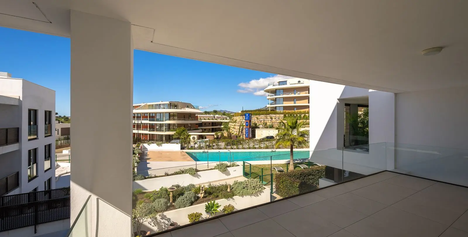 Продажа апартаментов на среднем этаже в Fuengirola 10