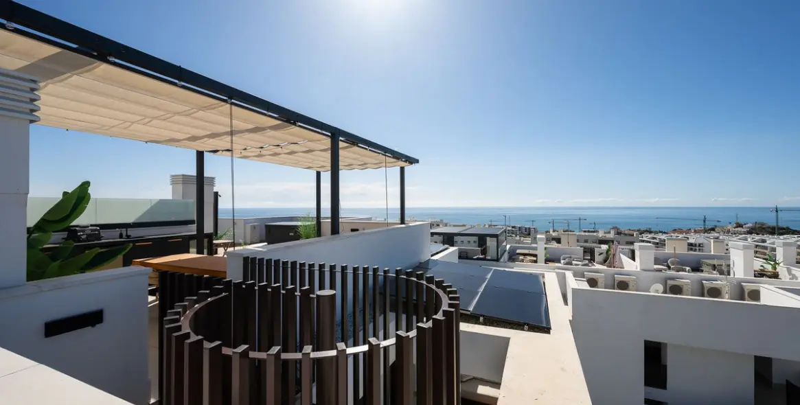 Sale of penthouse in Fuengirola 3