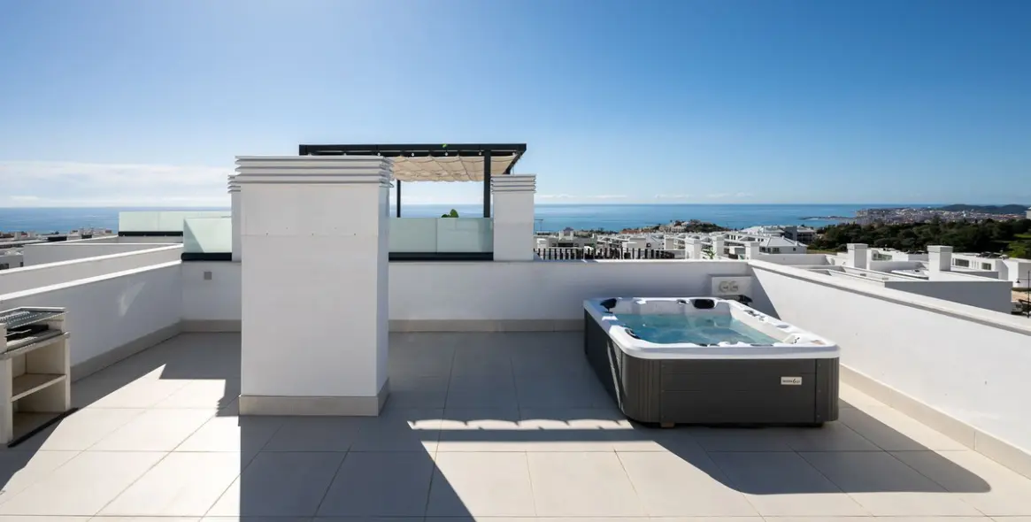 Sale of penthouse in Fuengirola 6