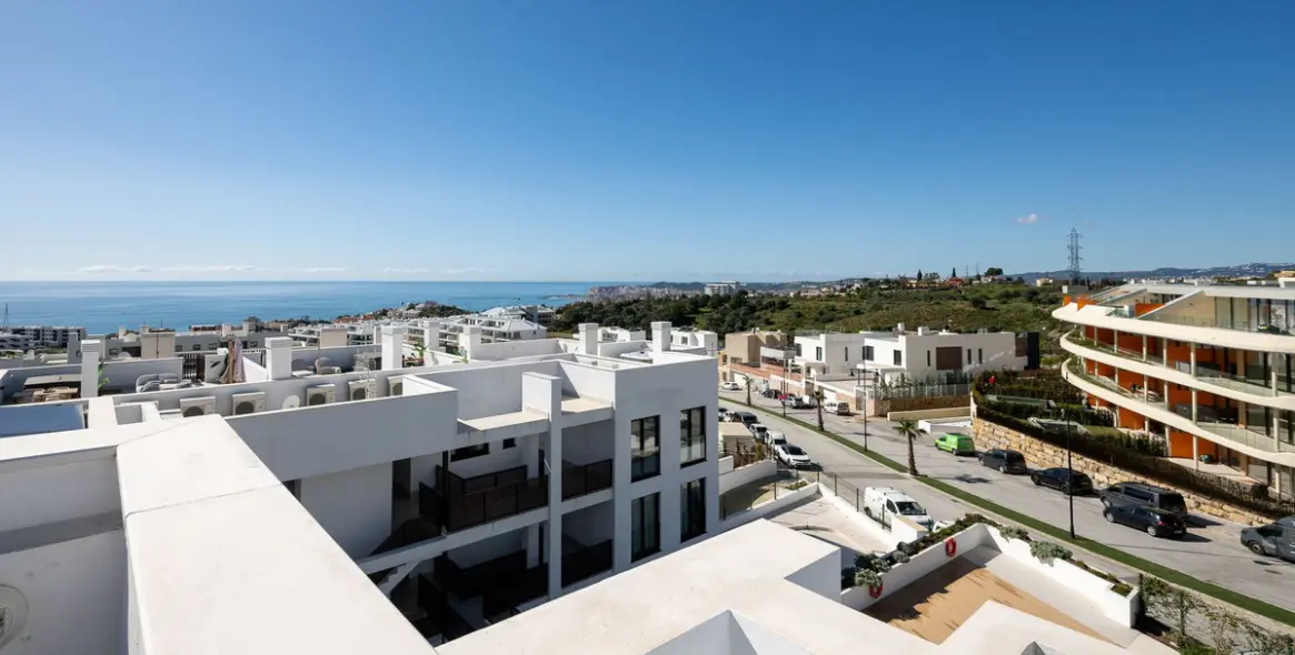 Sale of penthouse in Fuengirola 8